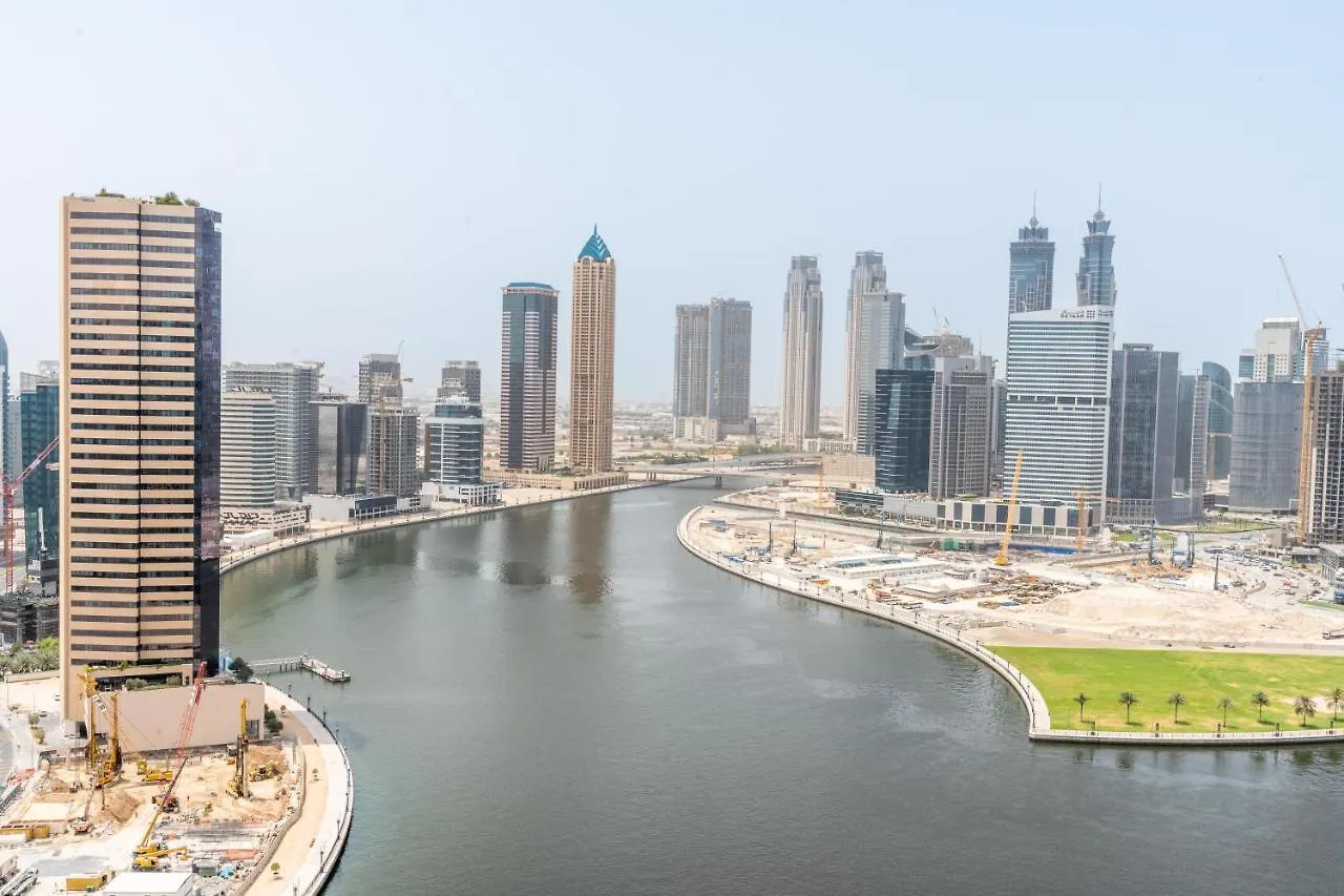 Vacay Lettings - Damac Prive Studio Dubai Apartment